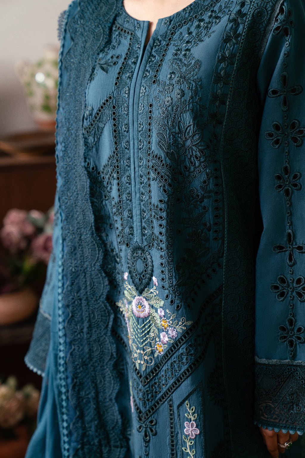 3 PIECE EMBROIDERED LAWN - ELIF (Luxury Lawn) - NEW NAMAL PRET