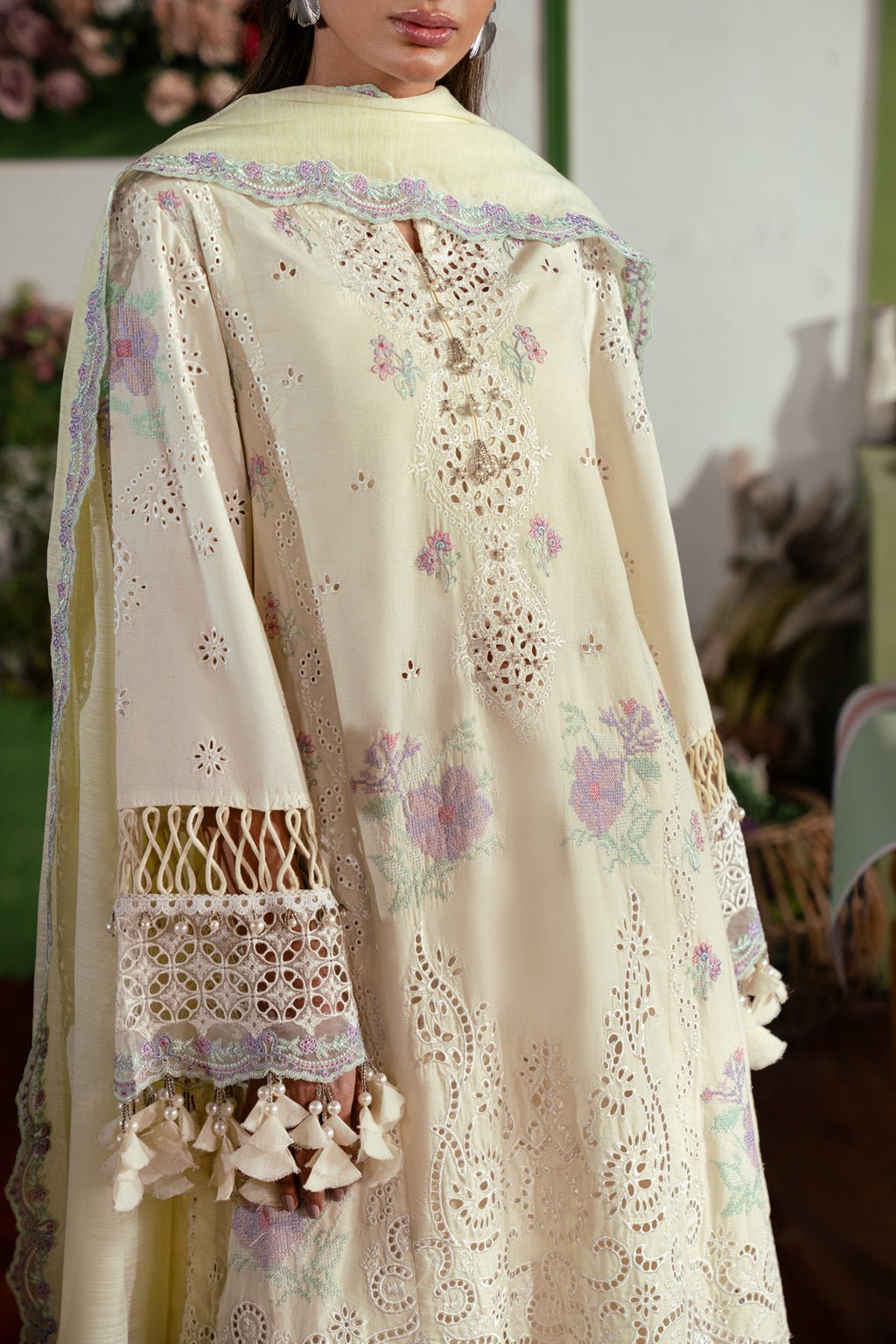3 PIECE EMBROIDERED LAWN - SEREN (Luxury Lawn) - NEW NAMAL PRET