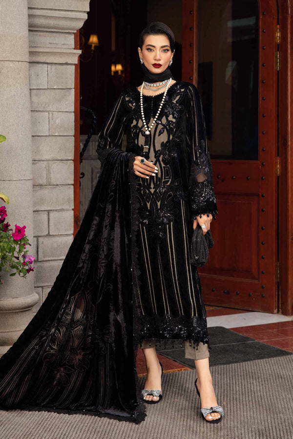 Embroidered Velvet Suit | DL-1205