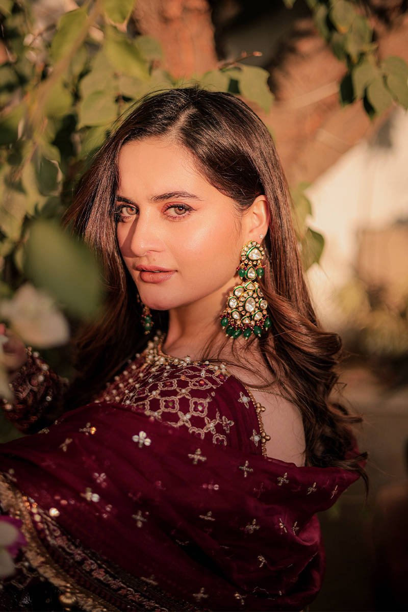 Aiman Khan in Bia - NEW NAMAL PRET