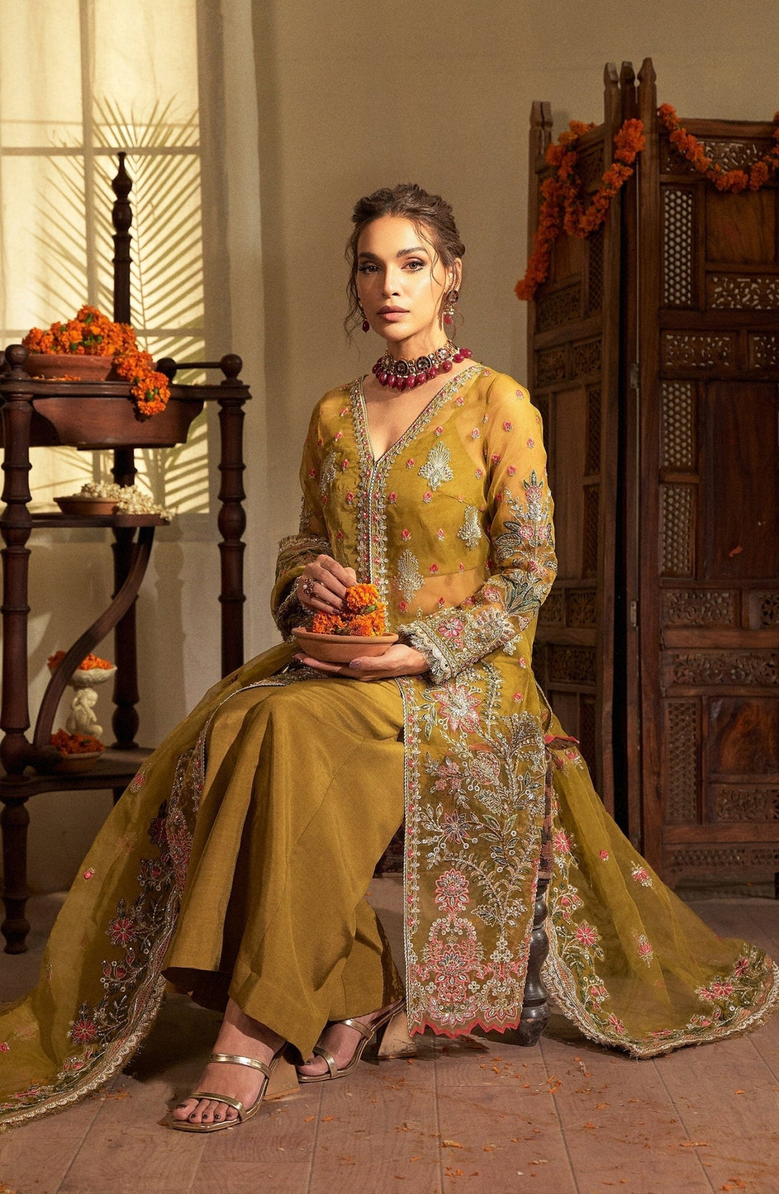 AMBER - NEW NAMAL PRET
