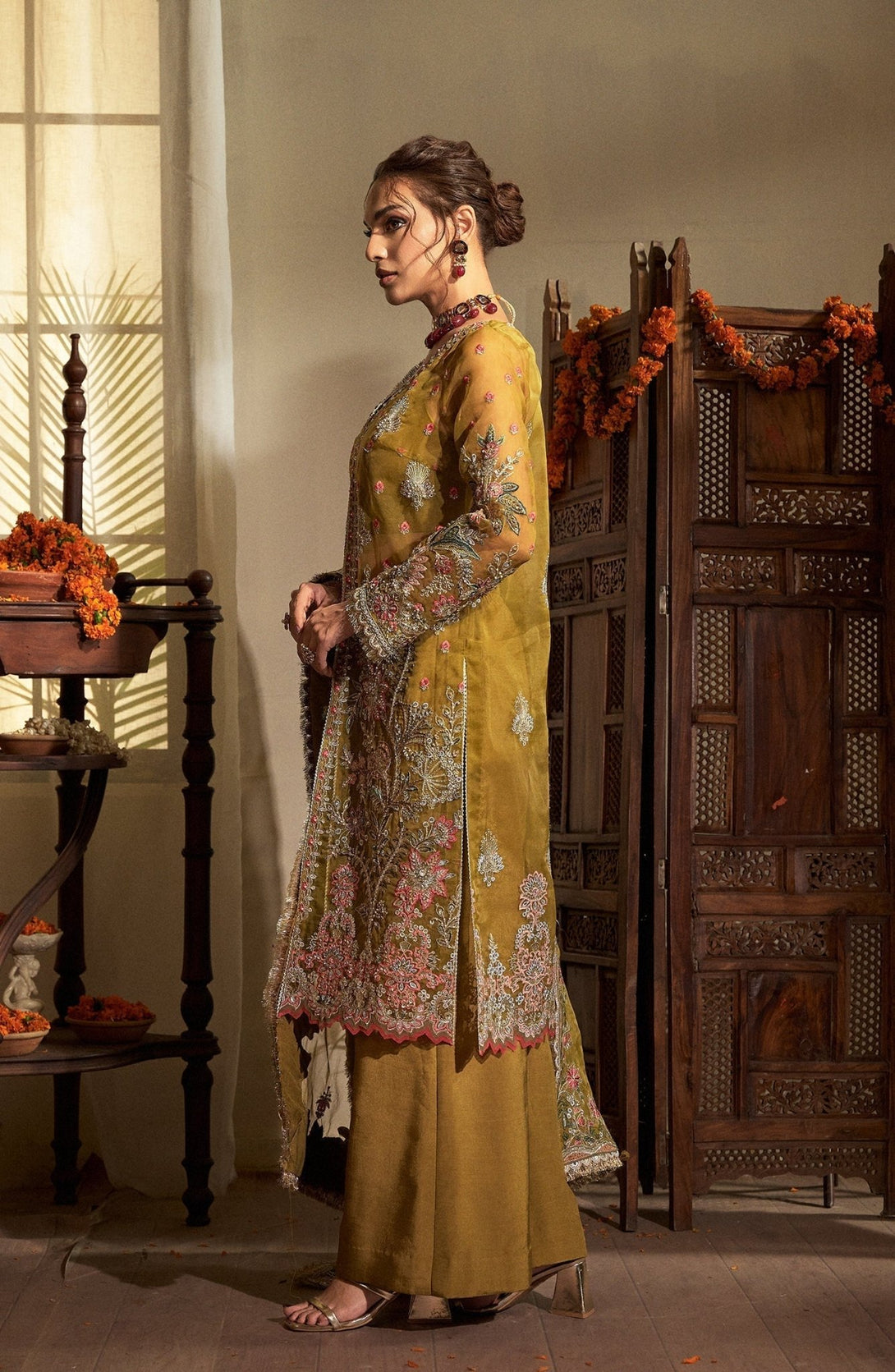 AMBER - NEW NAMAL PRET