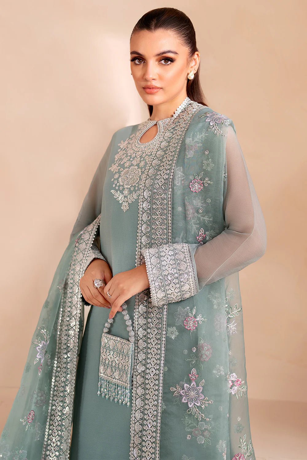 Aura - NEW NAMAL PRET