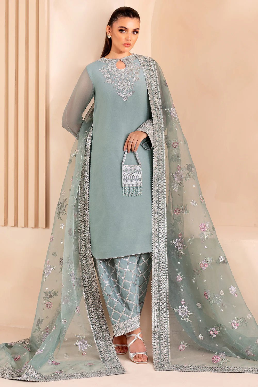 Aura - NEW NAMAL PRET
