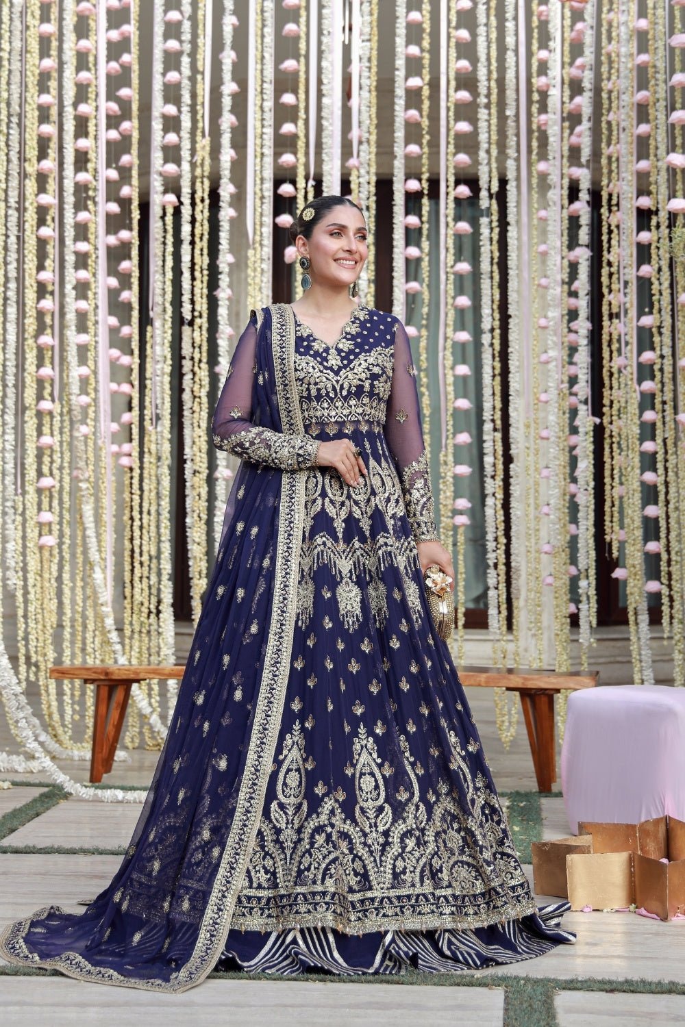 Ayesha - Namal Pret