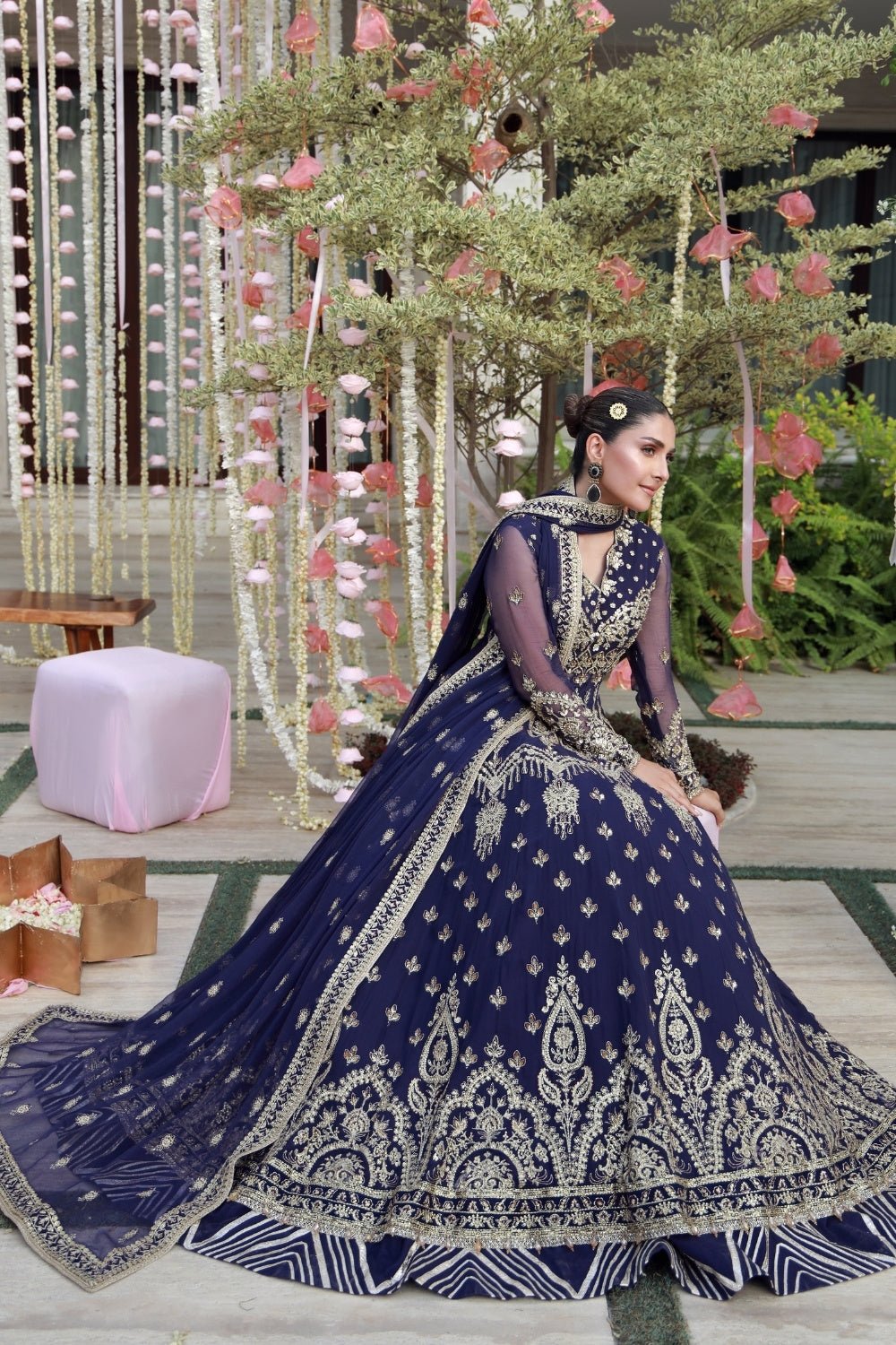 Ayesha - Namal Pret