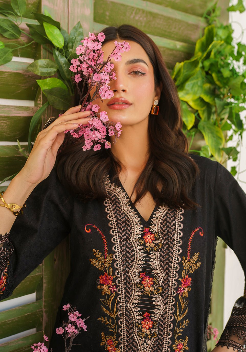 BL 007 Jardin Noir - NEW NAMAL PRET