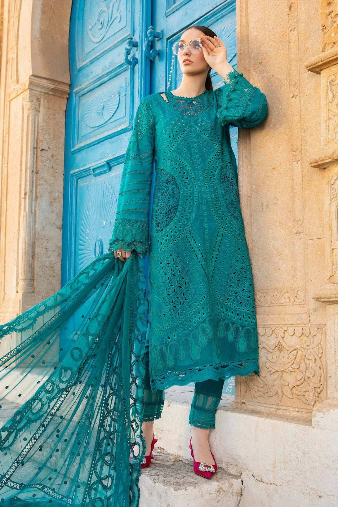 D - 2402 - A - NEW NAMAL PRET