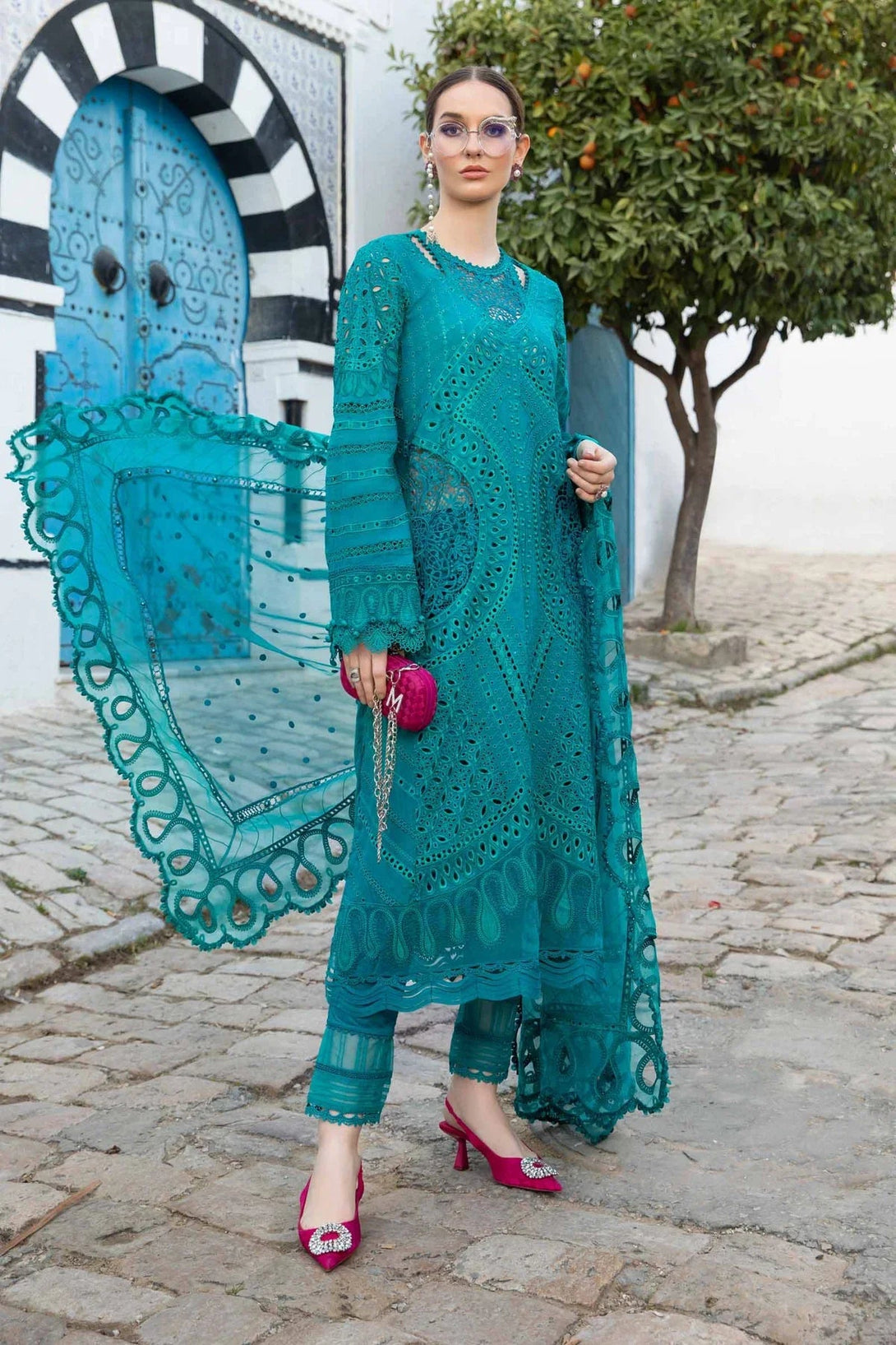 D - 2402 - A - NEW NAMAL PRET