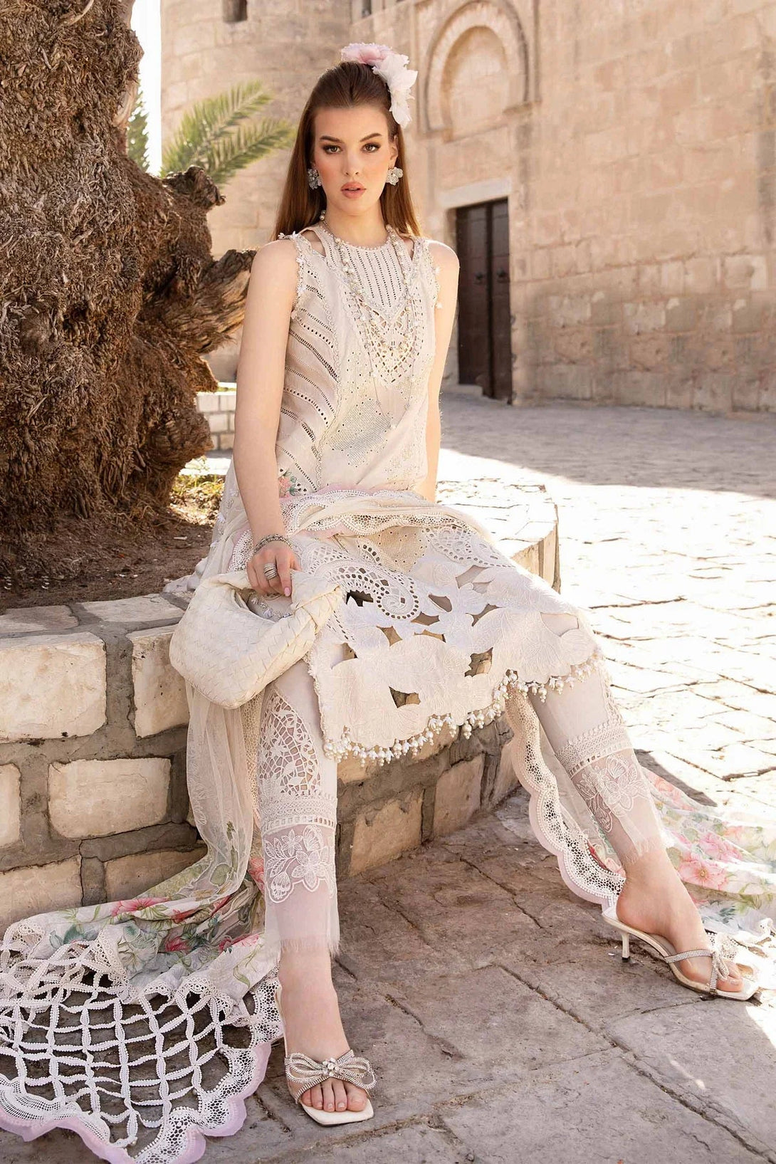 D - 2407 - A - NEW NAMAL PRET
