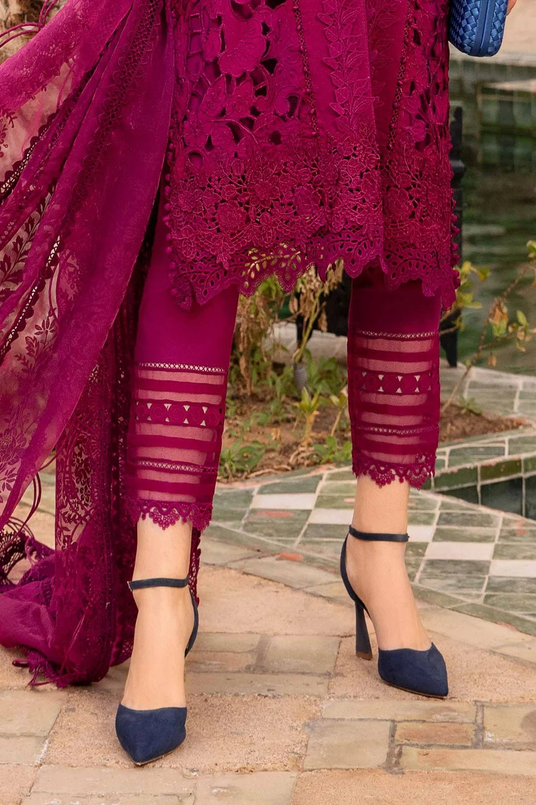 D - 2409 - B - NEW NAMAL PRET