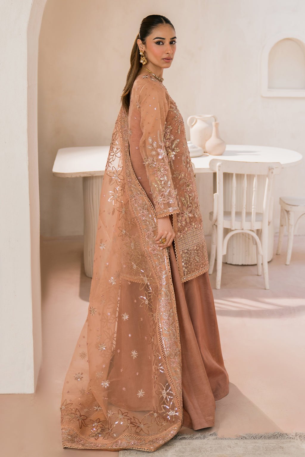 Dainty Rose - NEW NAMAL PRET