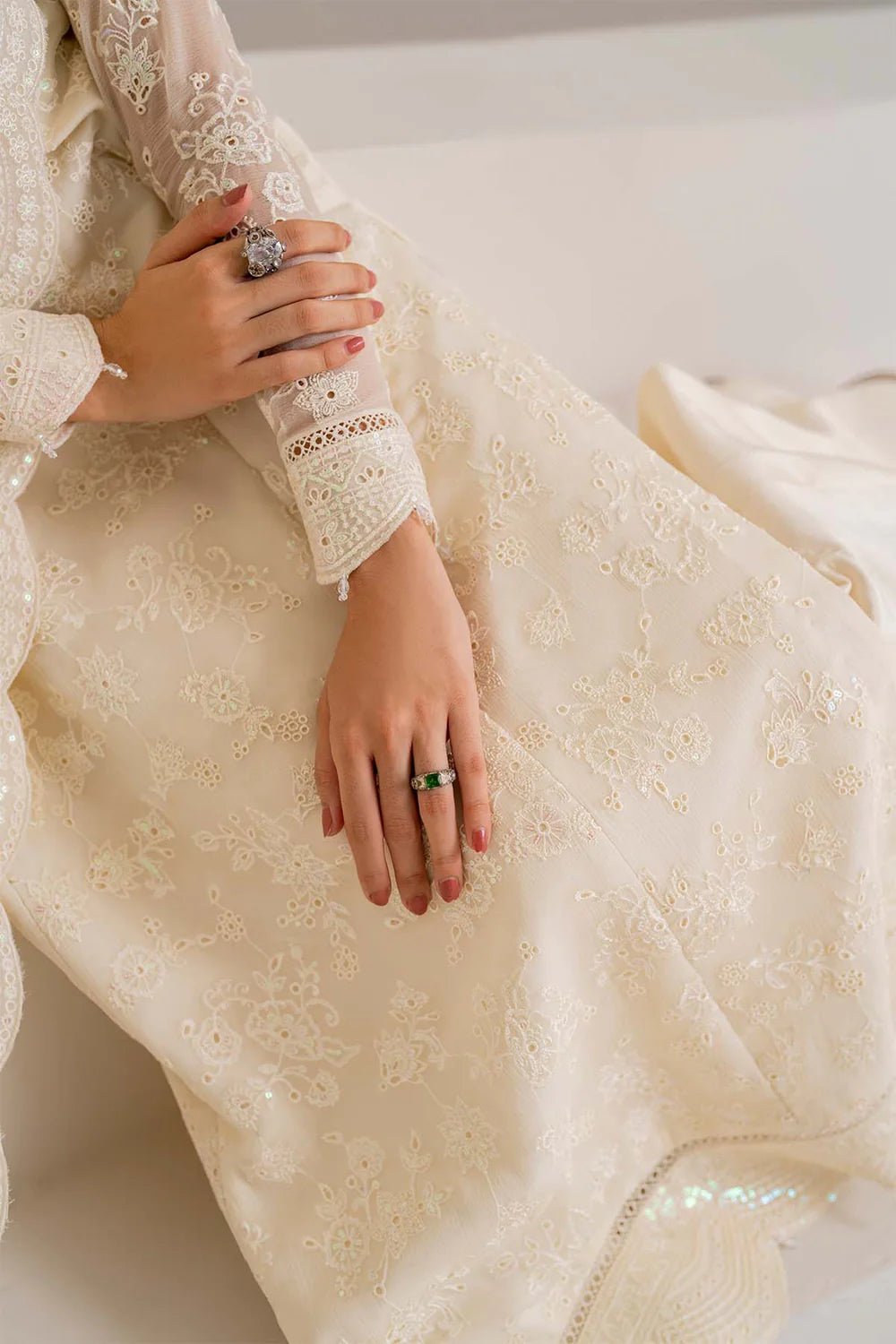 Dove - NEW NAMAL PRET