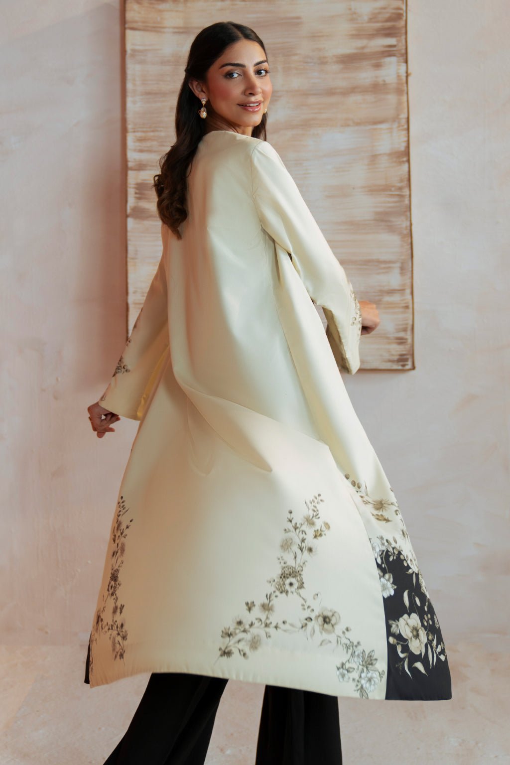 ELARA - NEW NAMAL PRET
