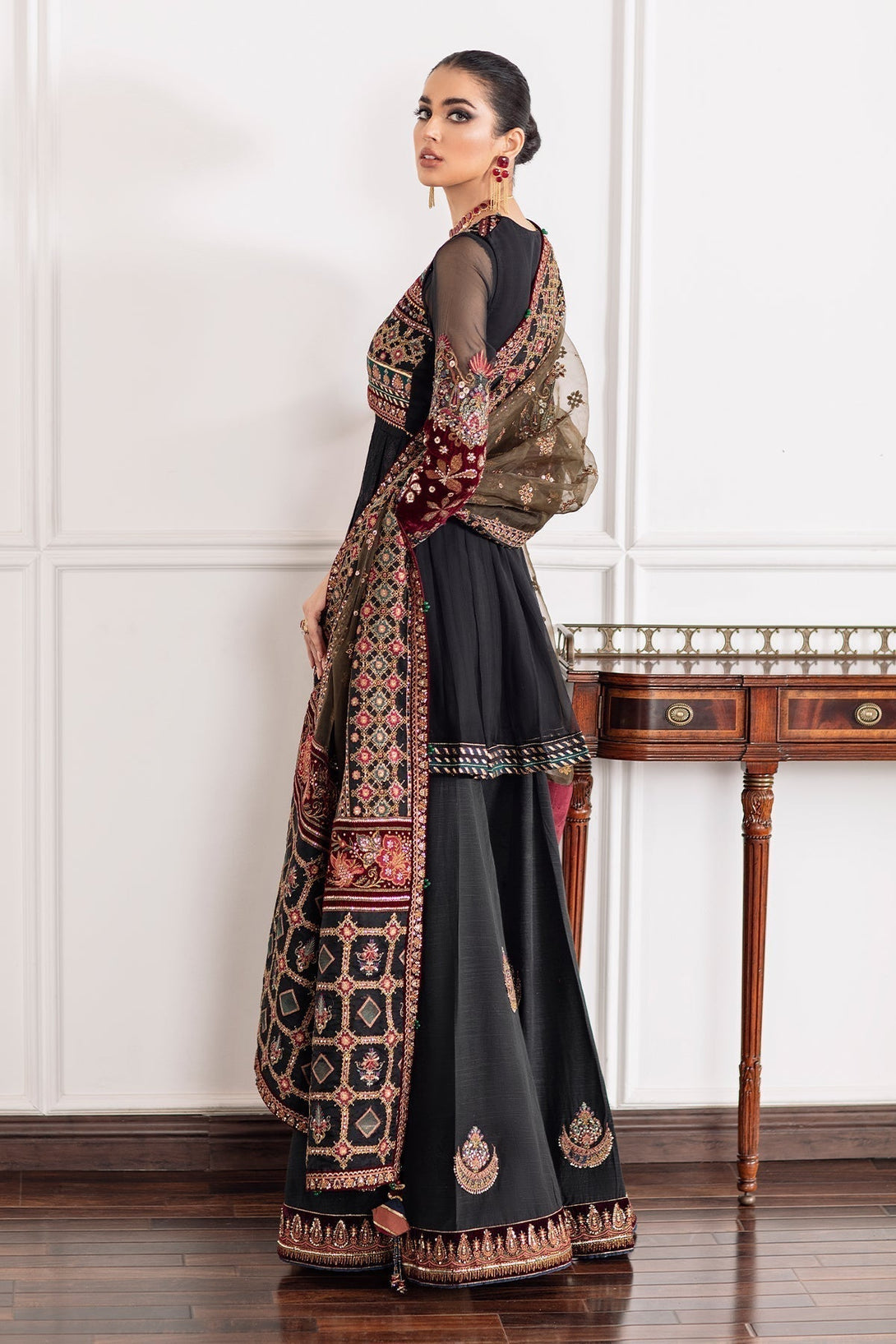 EMBROIDERED CHIFFON CH09 - 04 - NEW NAMAL PRET