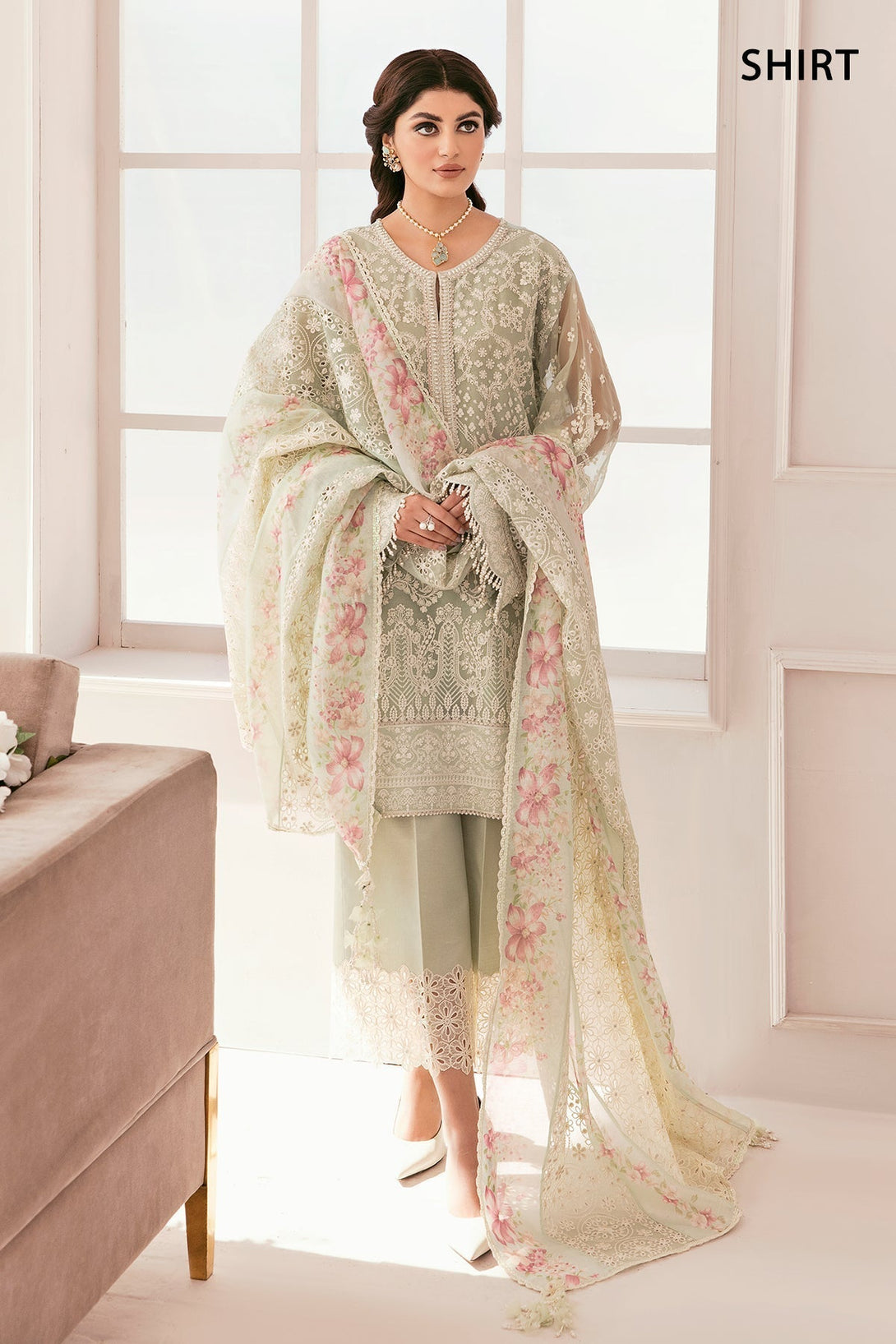 EMBROIDERED CHIFFON CH11 - 01 - NEW NAMAL PRET