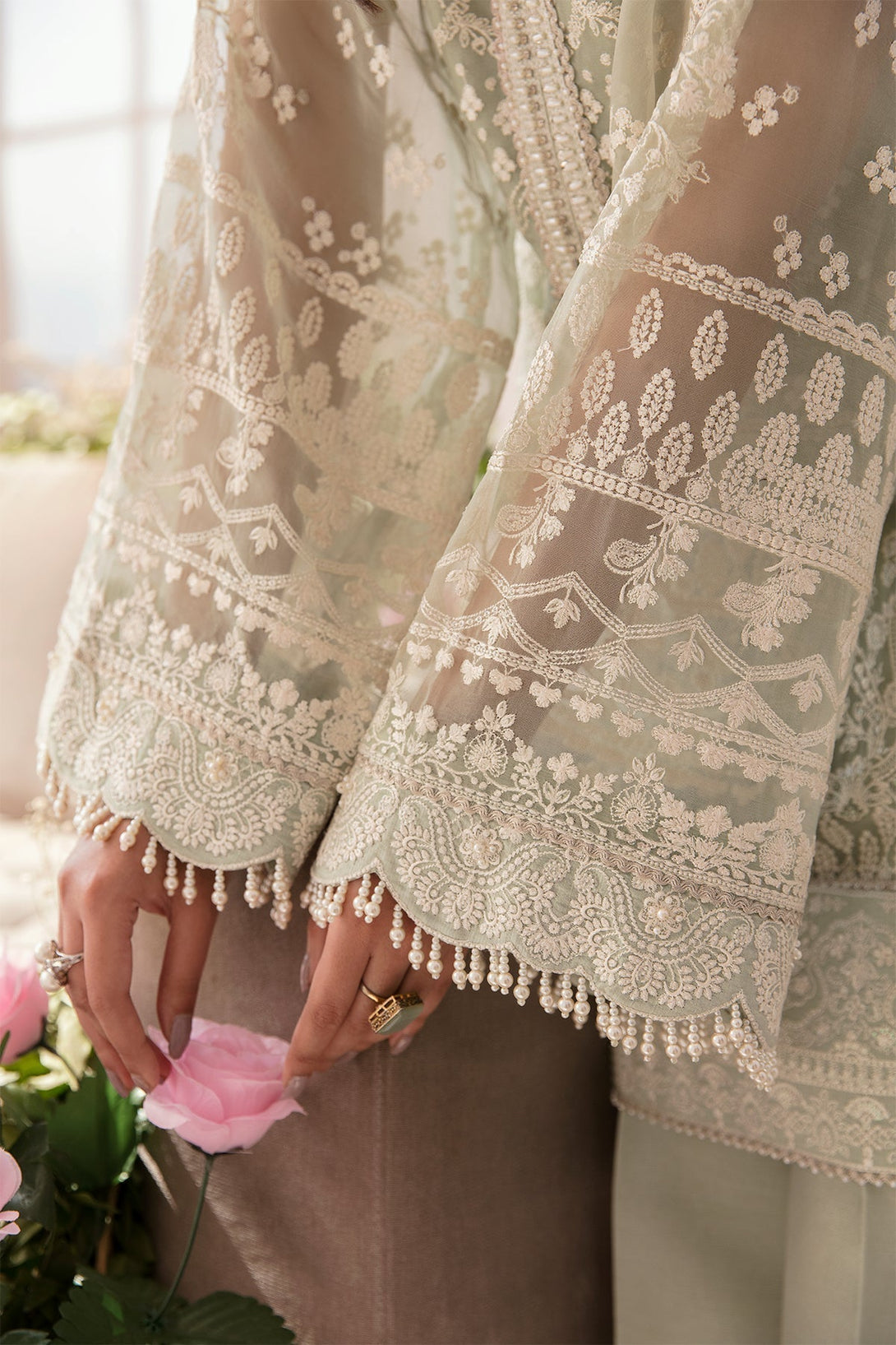 EMBROIDERED CHIFFON CH11 - 01 - NEW NAMAL PRET