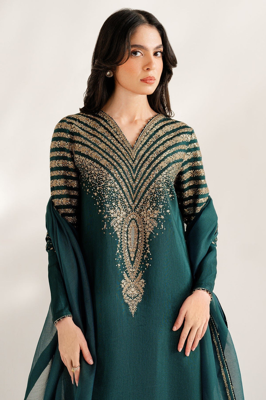 Embroidered Raw Silk UR - 7056 - NEW NAMAL PRET