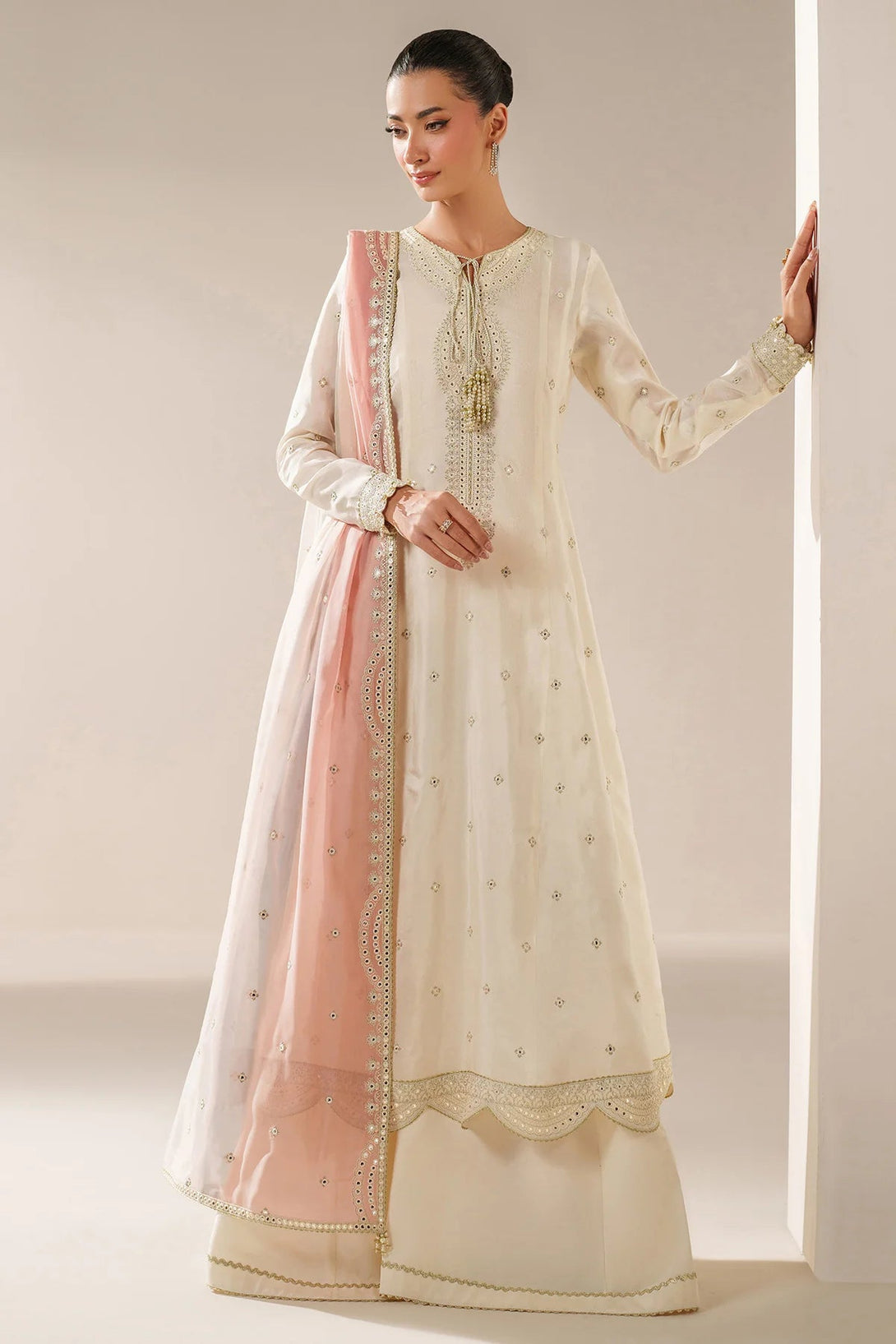 Embroidered Raw Silk UR - 7059 - NEW NAMAL PRET