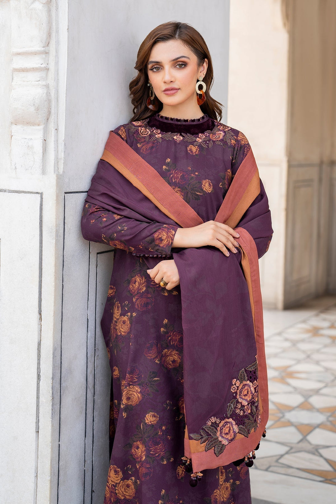 EMBROIDERED VISCOSE UF - 736 - NEW NAMAL PRET