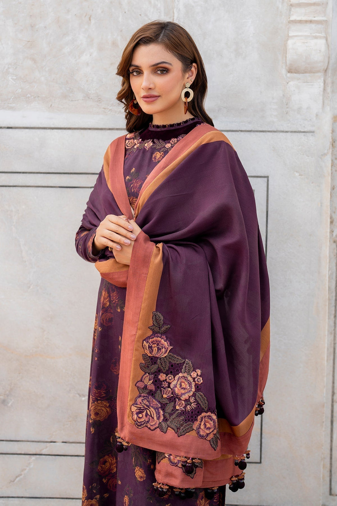 EMBROIDERED VISCOSE UF - 736 - NEW NAMAL PRET