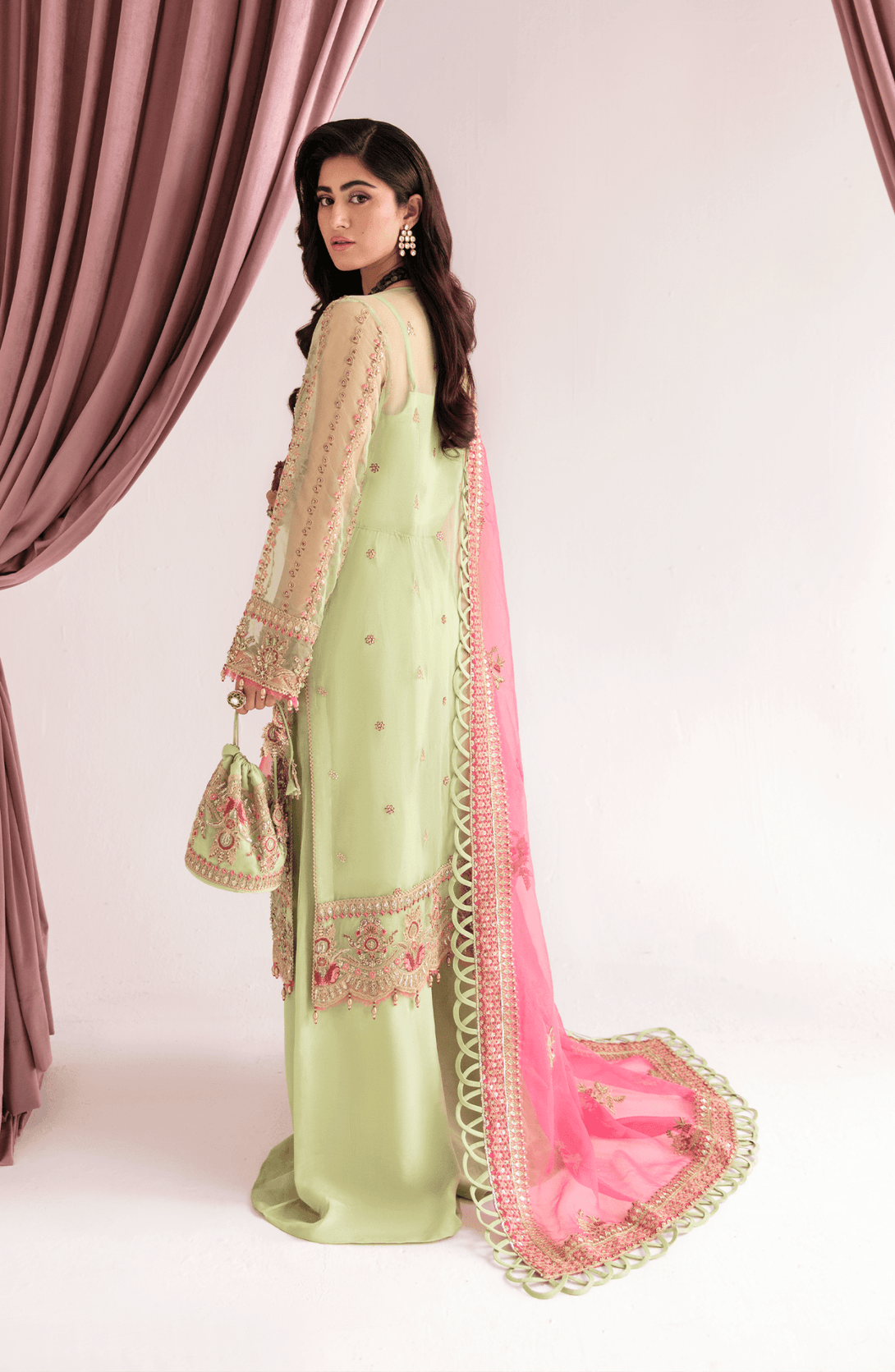 ESRA - NEW NAMAL PRET