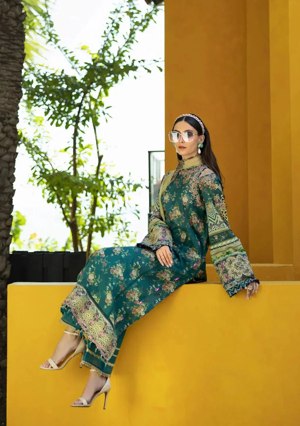 ETS - 07A STAY CURIOUS - NEW NAMAL PRET