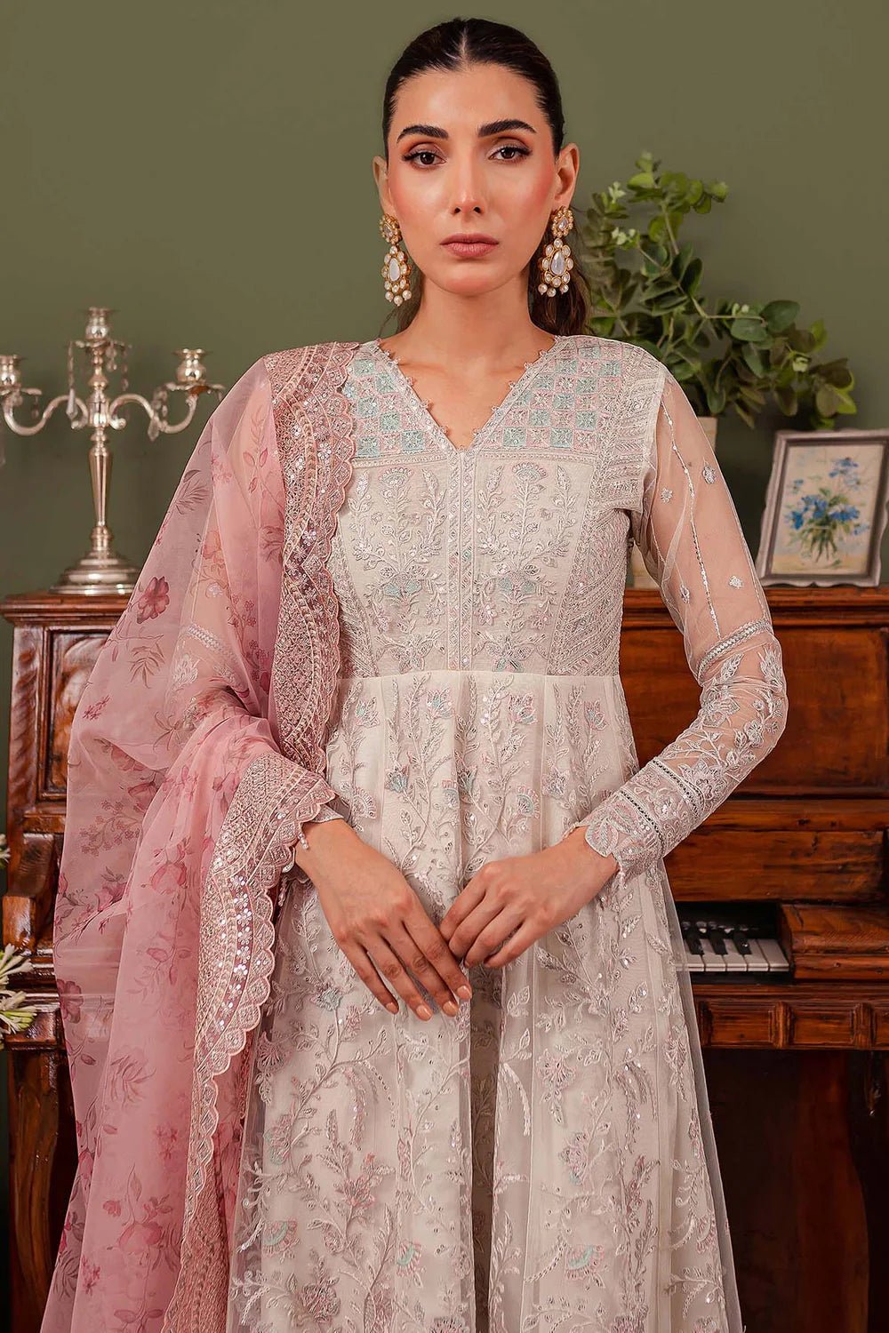 Isabel - NEW NAMAL PRET
