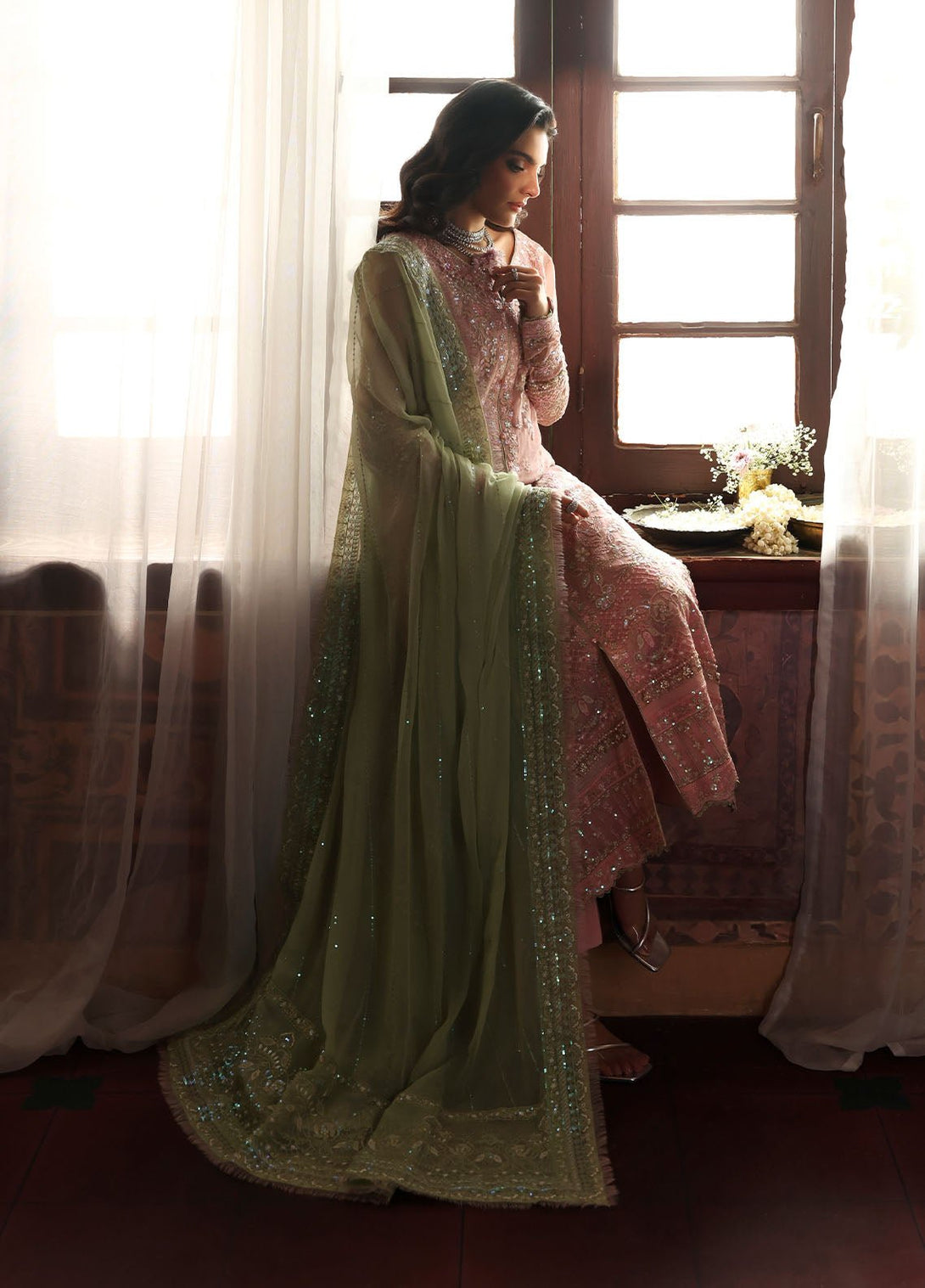 Layana - Namal Pret