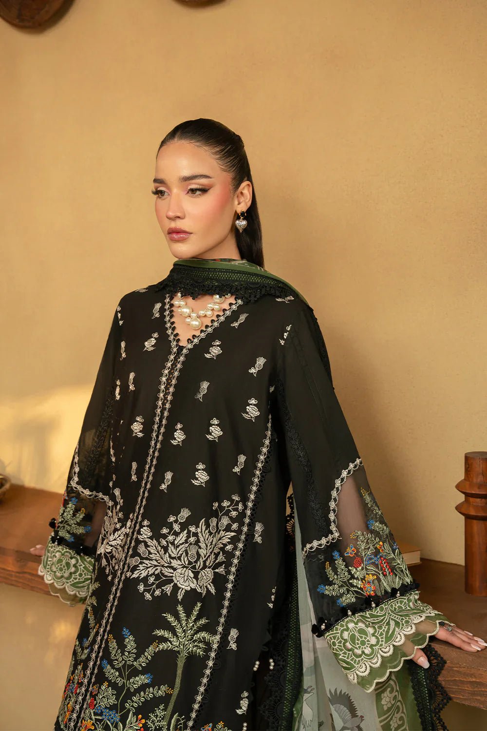 MARY - SRL25 - 07 - NEW NAMAL PRET