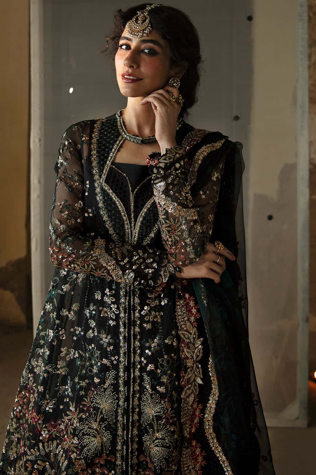 Meera - NEW NAMAL PRET