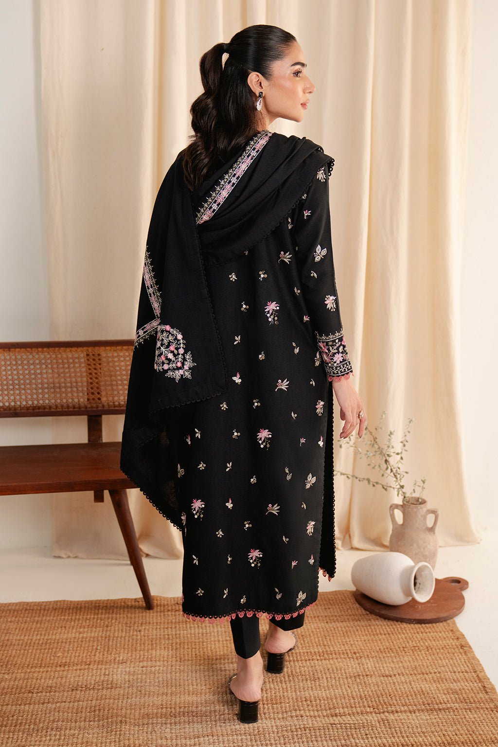 Noir Garden - NEW NAMAL PRET