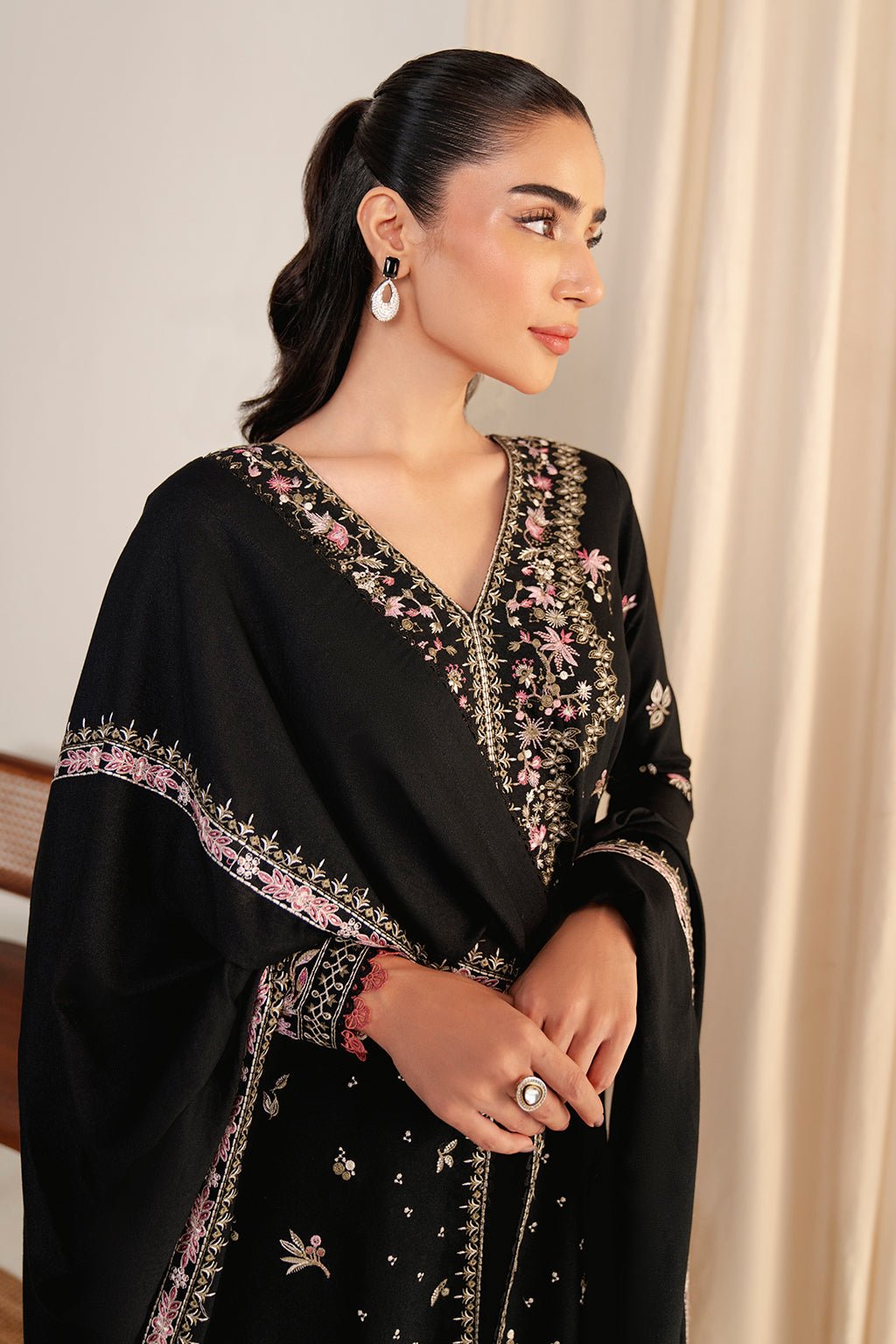 Noir Garden - NEW NAMAL PRET