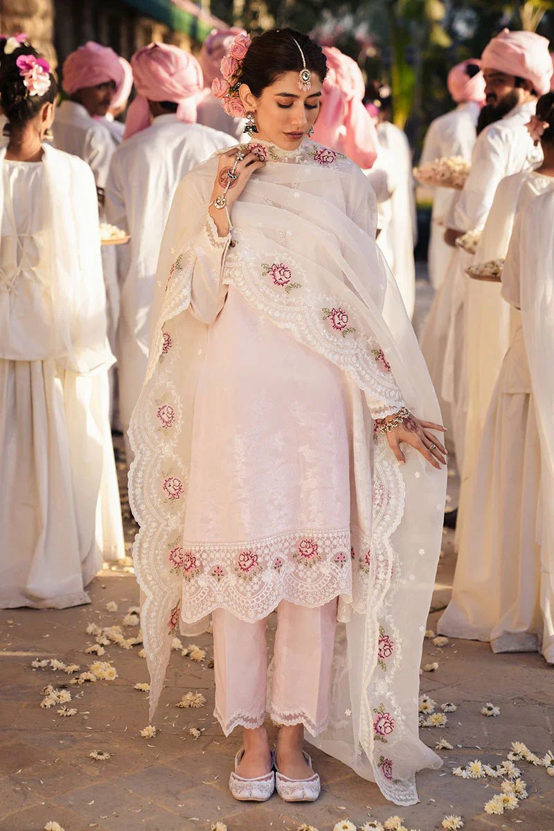 PALE PINK - 3 PC EMBROIDERED LAWN SUIT - NEW NAMAL PRET