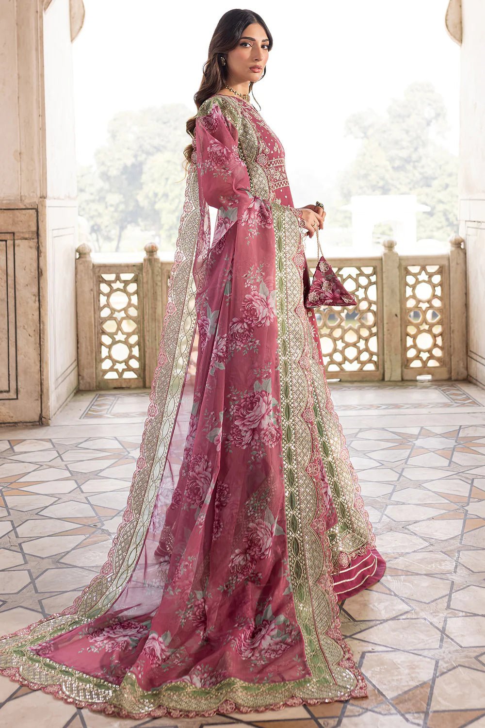 Regal Rose - NEW NAMAL PRET