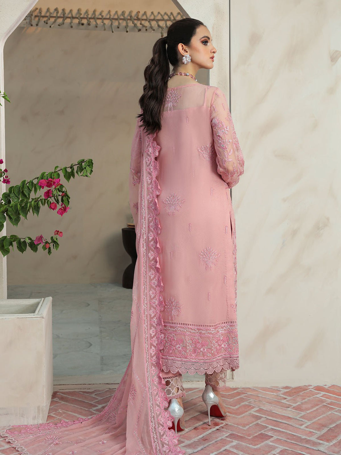 Roseline GL - EP - 2022 - 06 - NEW NAMAL PRET