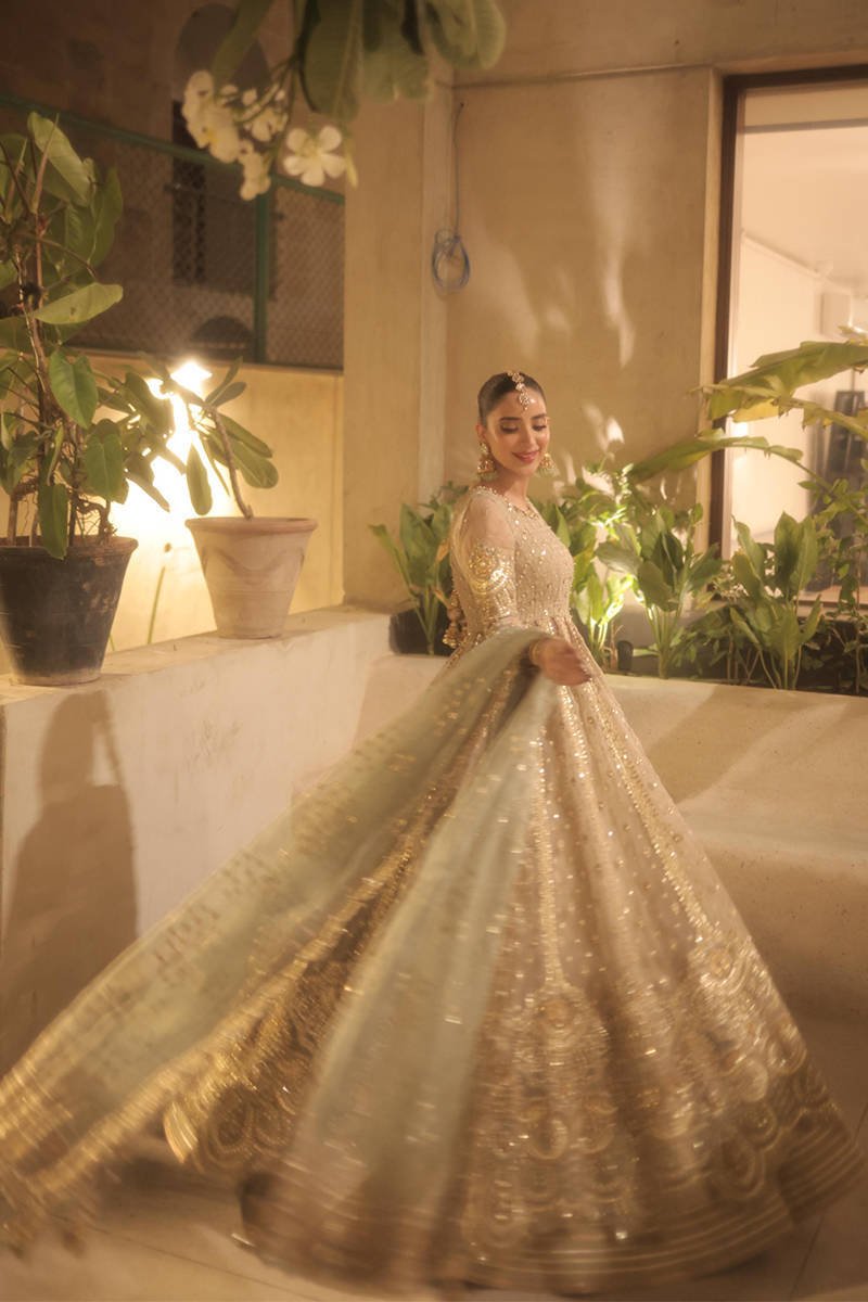 Saboor Aly in Shabnami - NEW NAMAL PRET
