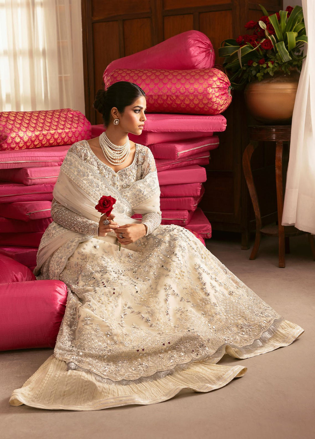 Sitara - NEW NAMAL PRET
