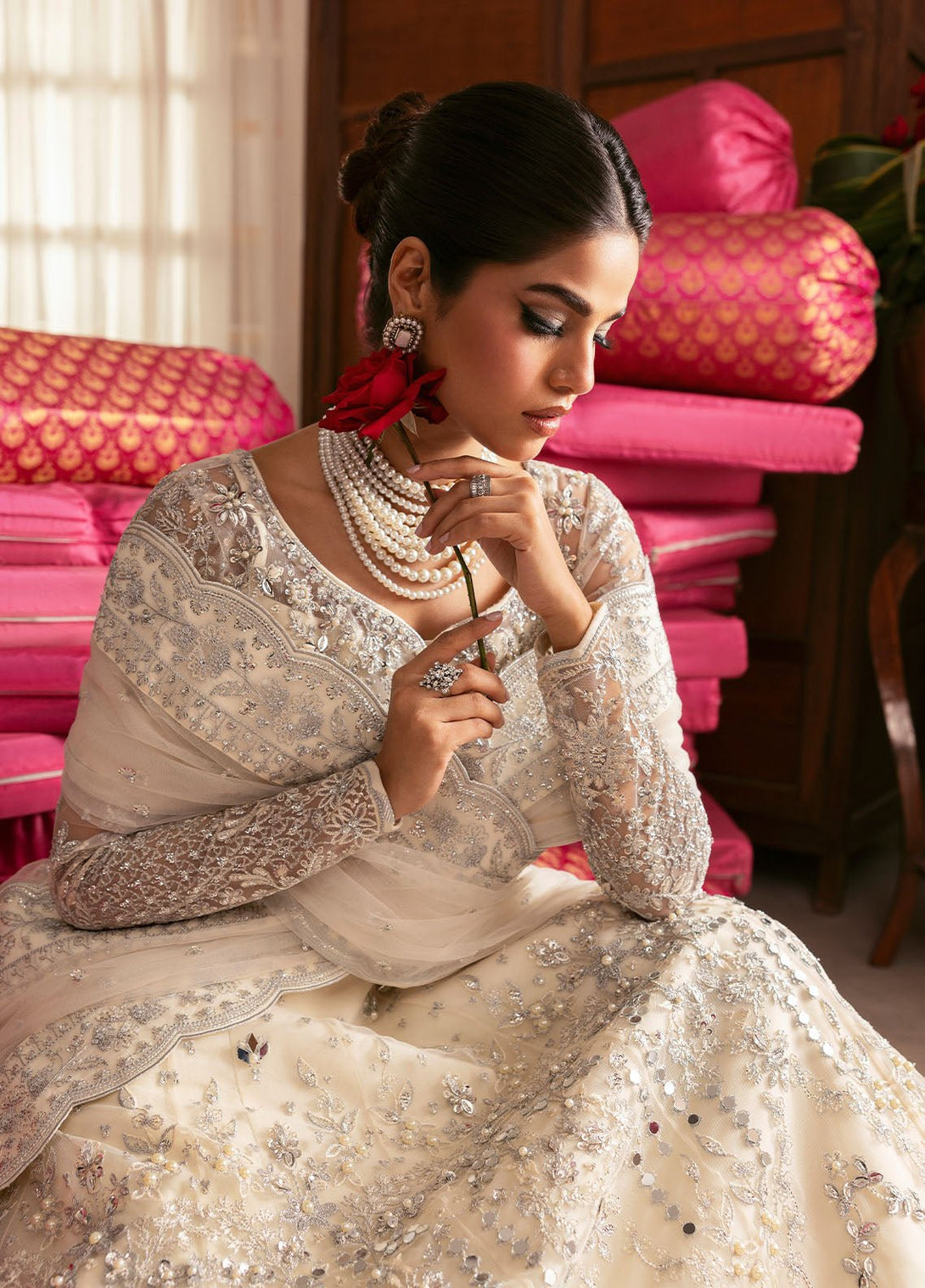 Sitara - NEW NAMAL PRET