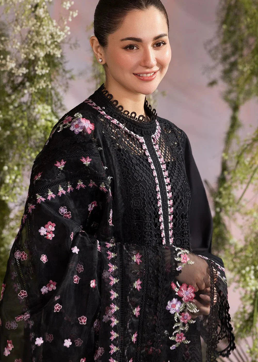 SN - SL25 - 11A - Sobia Nazir - NEW NAMAL PRET