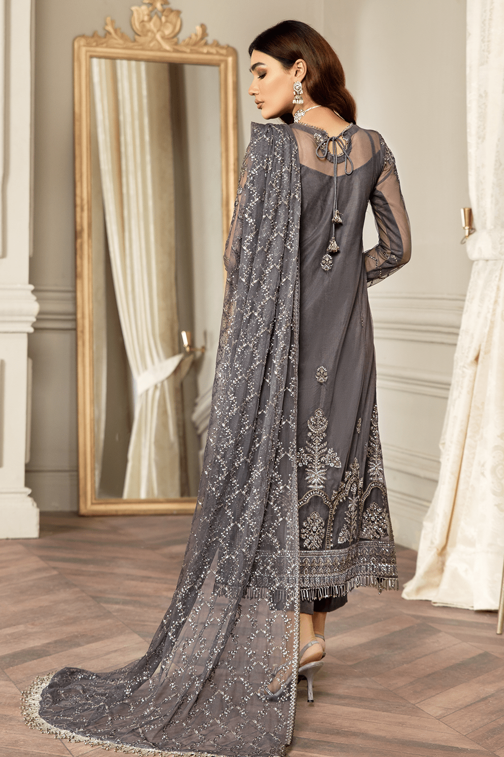 STORM GREY - NEW NAMAL PRET