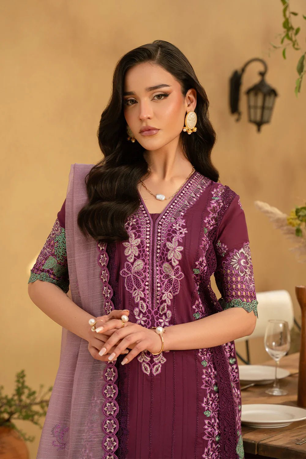 VALERIE - SRL25 - 11 - NEW NAMAL PRET