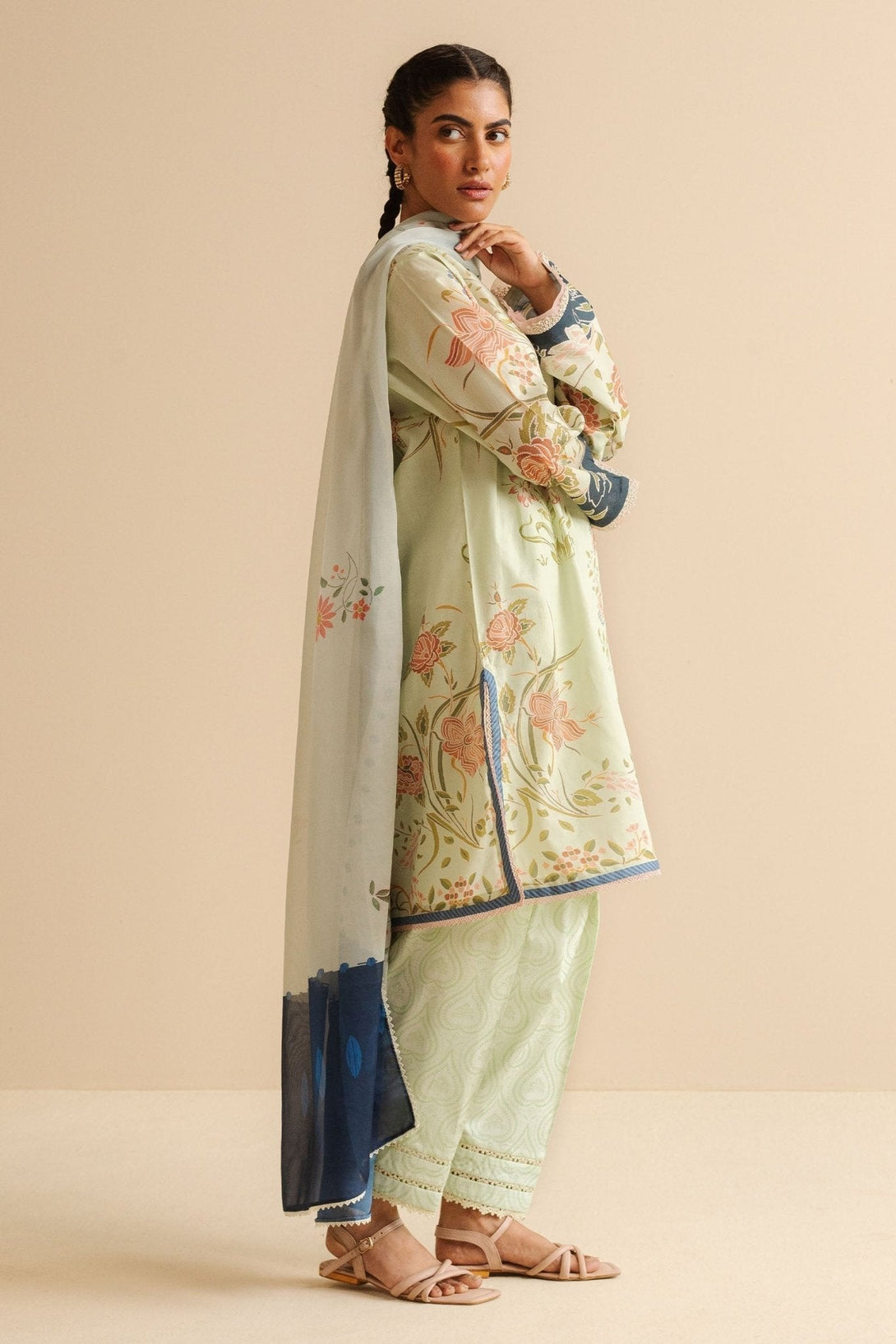 Vara - 8A - NEW NAMAL PRET