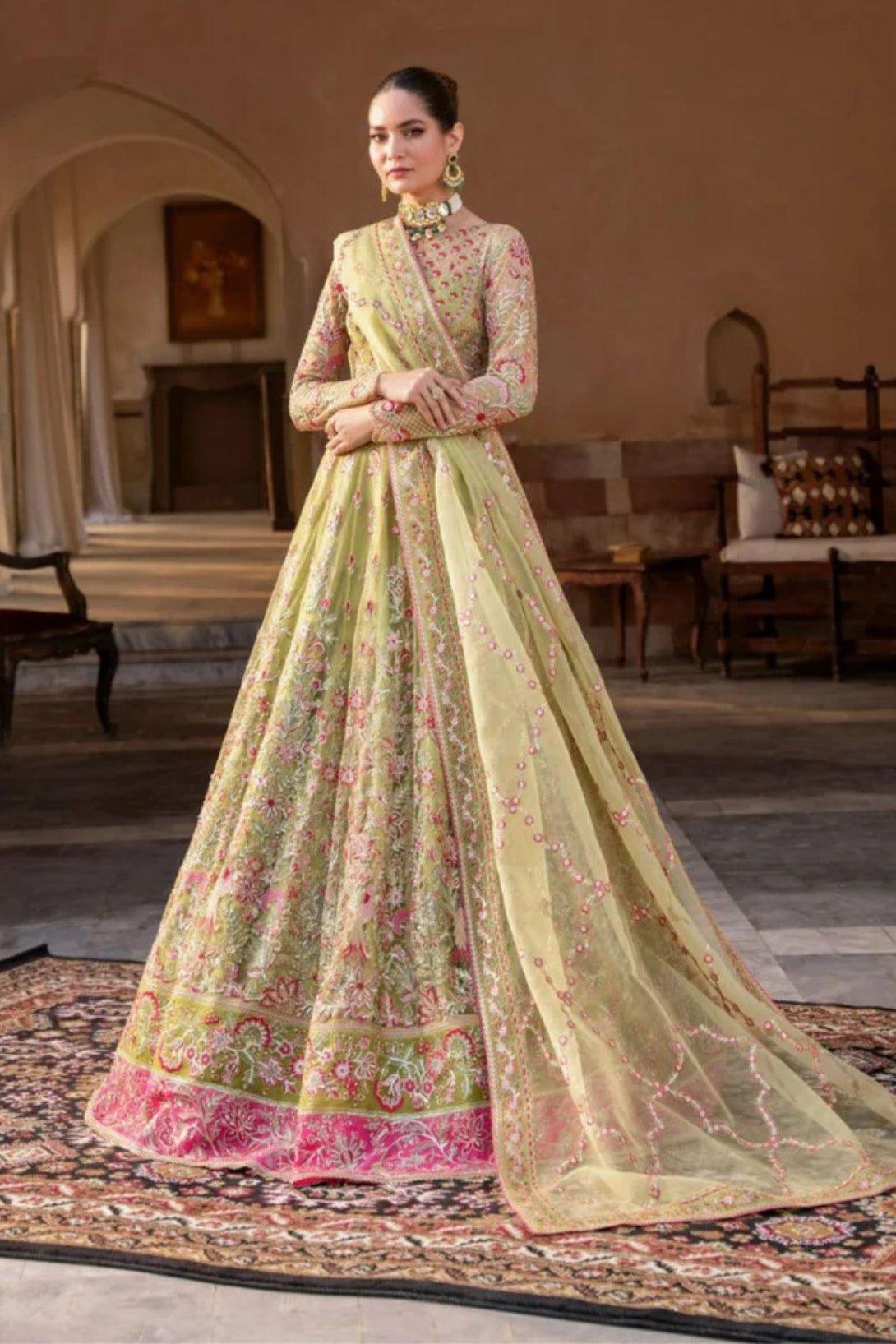 Vivienne - Namal Pret