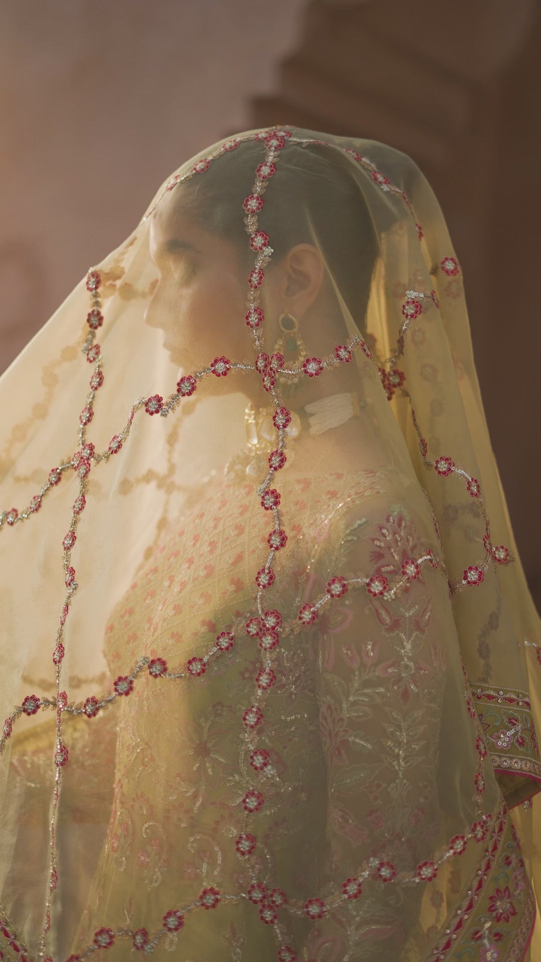 Vivienne - Namal Pret