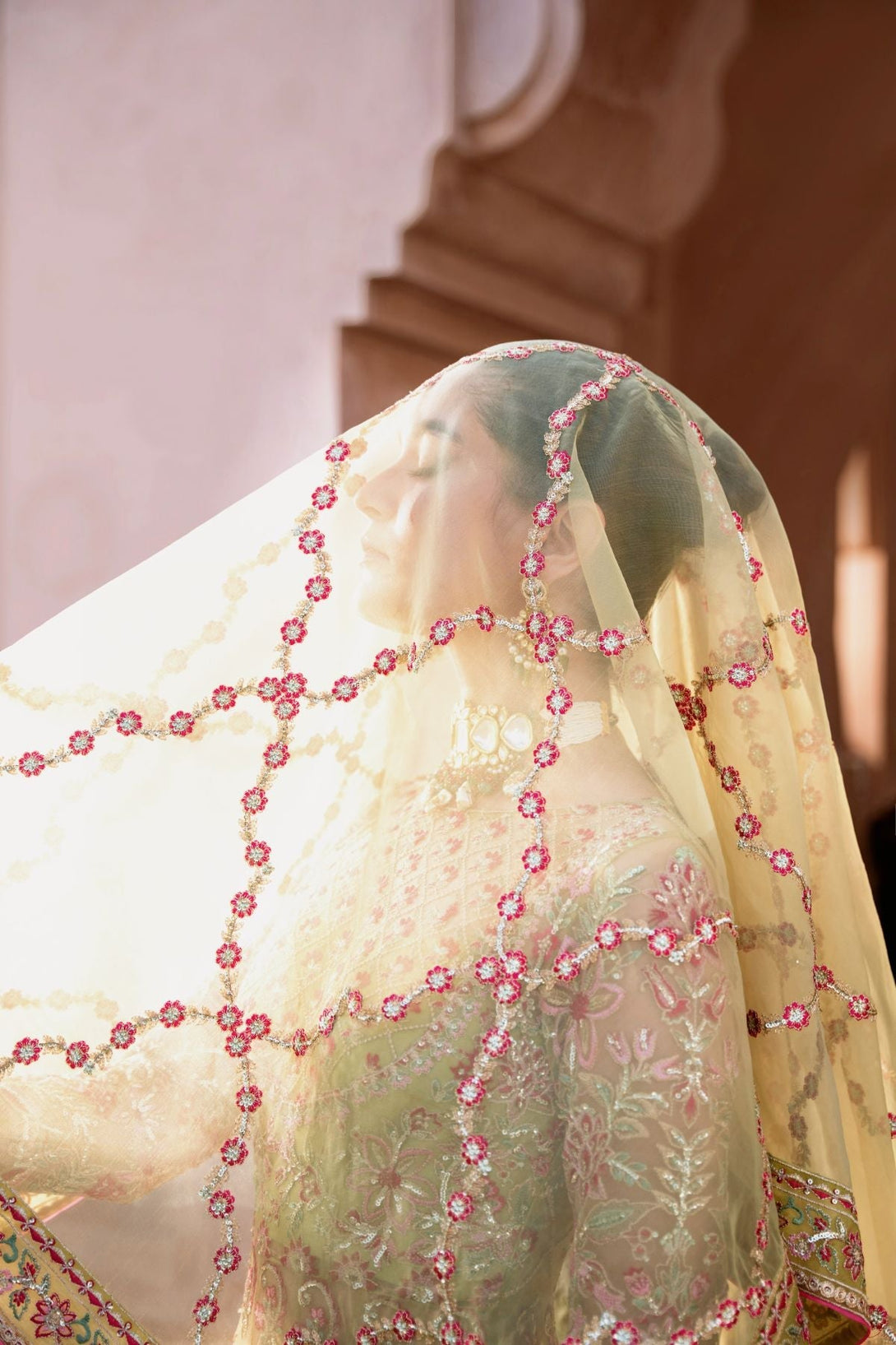 Vivienne - Namal Pret