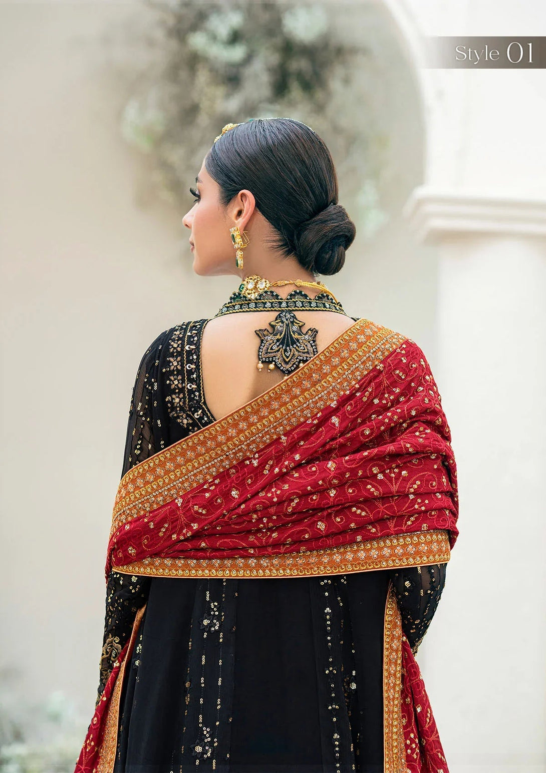 WEDDING FESTIVE '23 VOL. 2 - LOOK 01 - NEW NAMAL PRET