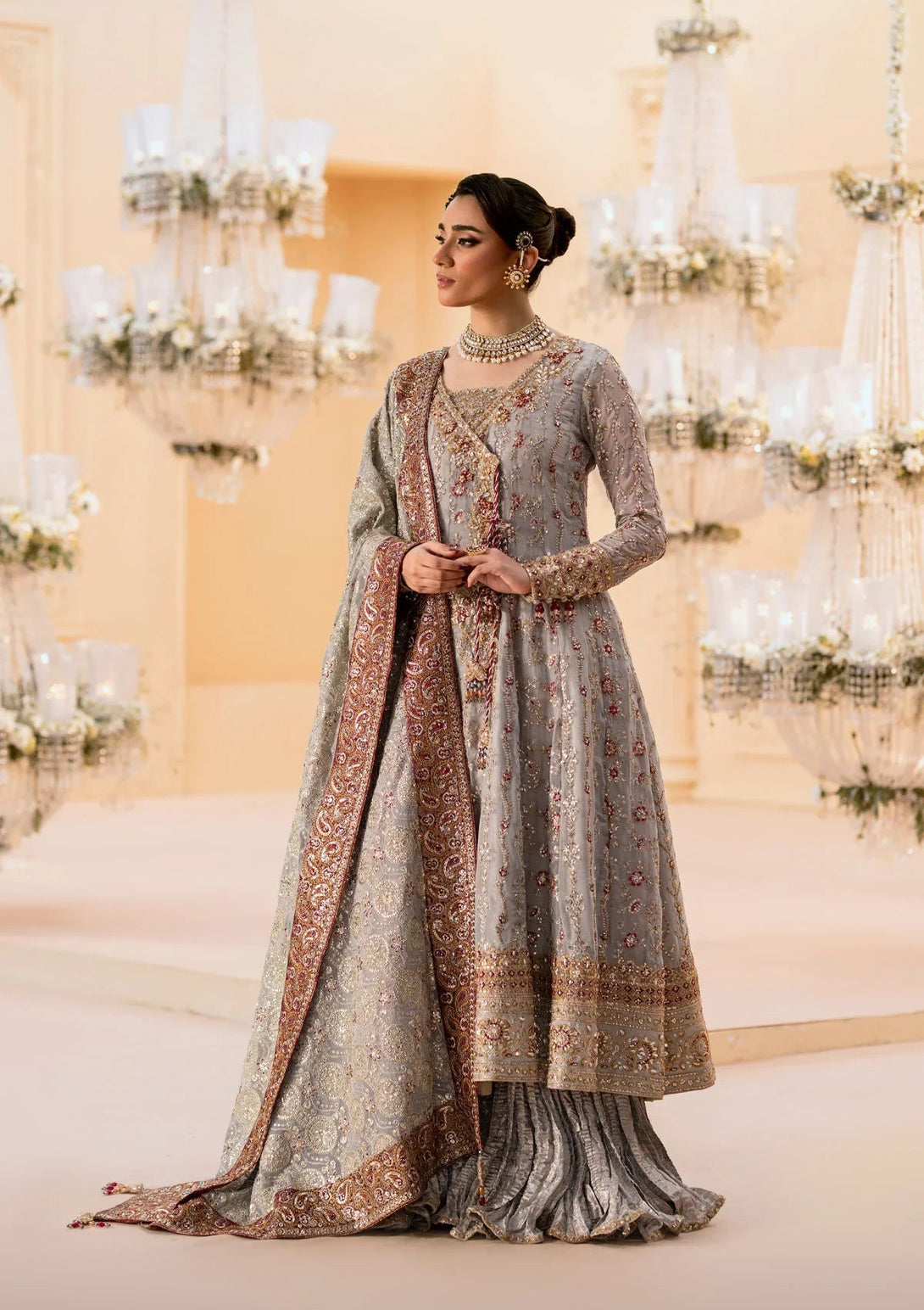 WEDDING FESTIVE ’25 VOL. 1 - LOOK 02 - NEW NAMAL PRET