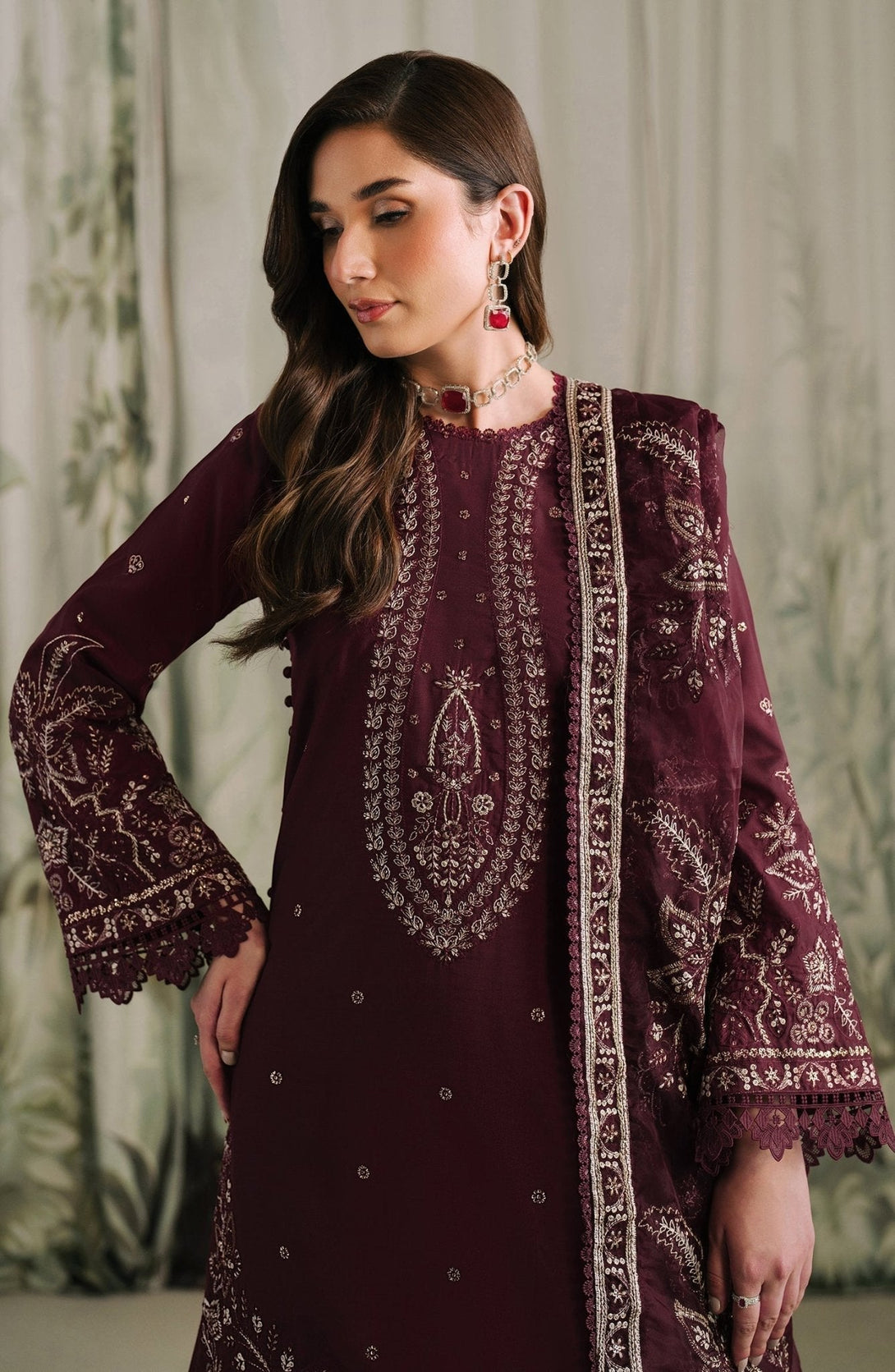 ZRF - RW - 04 LIANA - NEW NAMAL PRET
