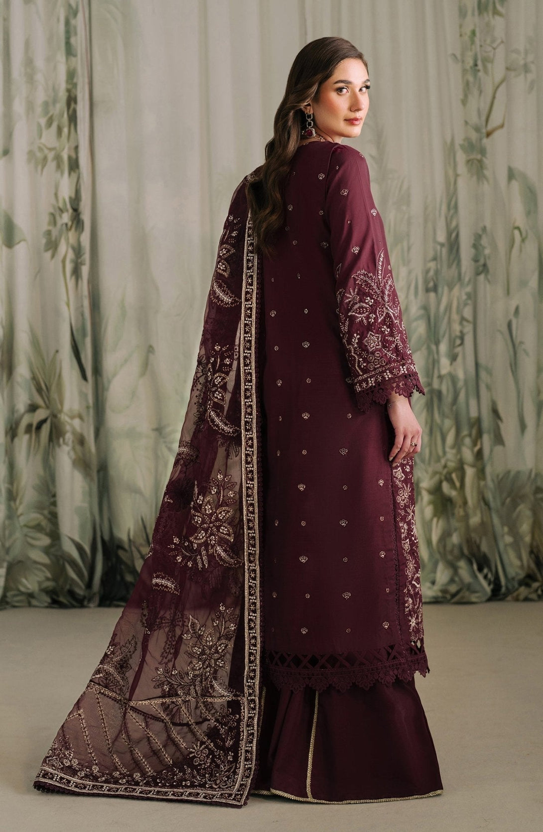 ZRF - RW - 04 LIANA - NEW NAMAL PRET